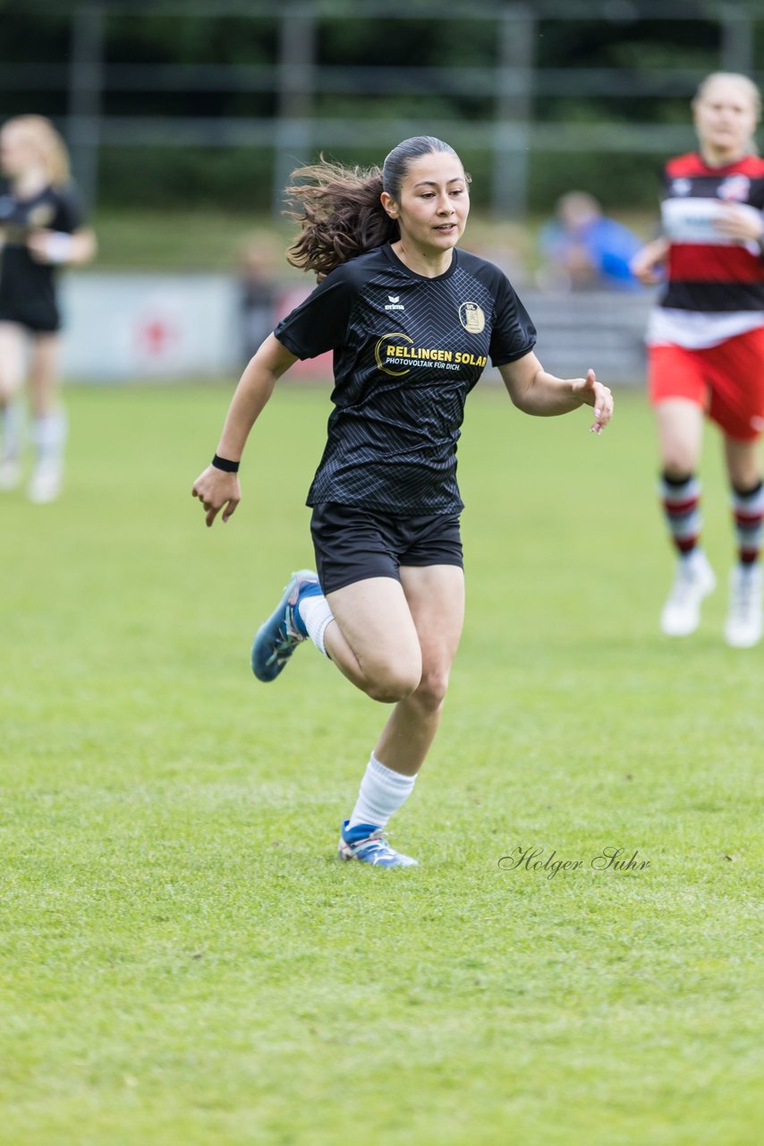 Bild 71 - Loewinnen Cup